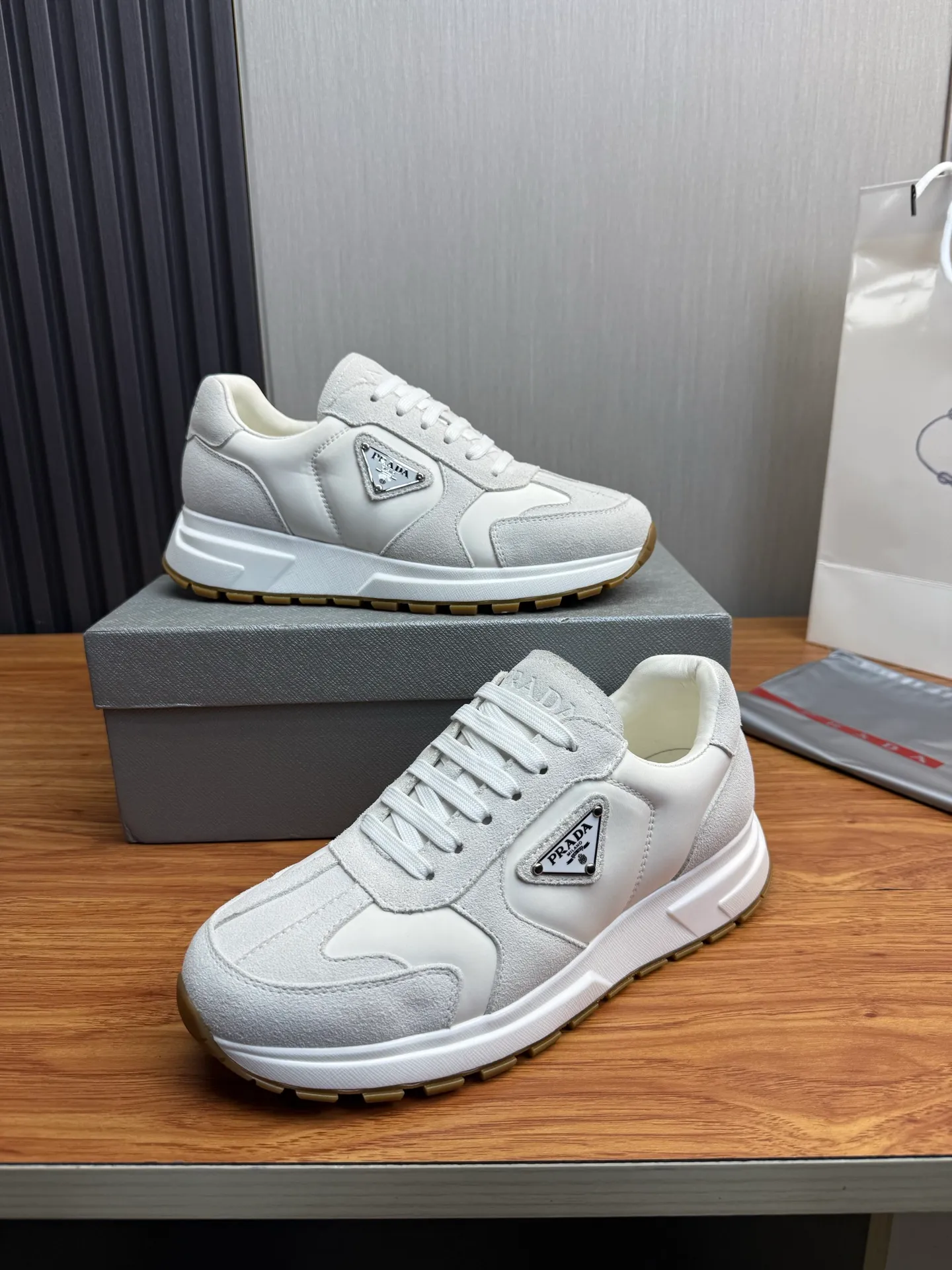 Men's shoes 560💰 [PRADA] Popular items in men's shoe counters, synchronized with the official website, 1 high-quality shipment ✔️Original cowhide + cowhide lining, 1🆚1 replica, original sole, 38-45 (45 customized, non-refundable)